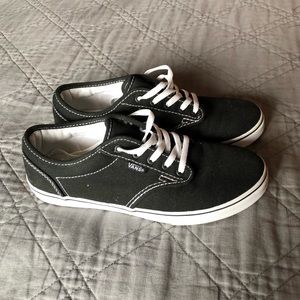 VANS authentic